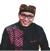 Ustadz Salim A. Fillah